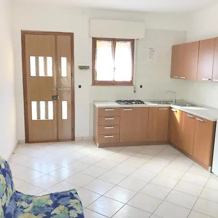 펜션 Ketty 로솔리나