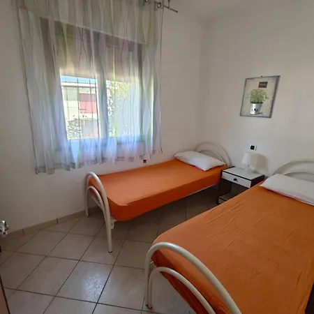 Holiday home Ketty Rosolina